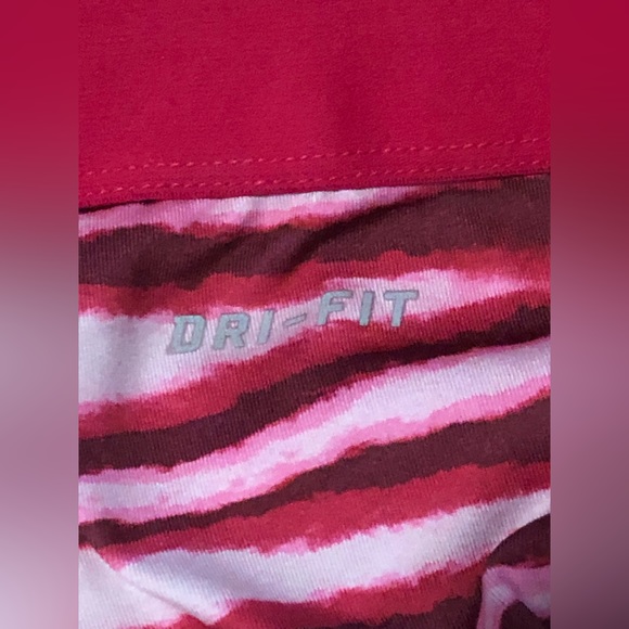 Pink Nike Pro dri-fit tiger striped capri leggings - Picture 6 of 6